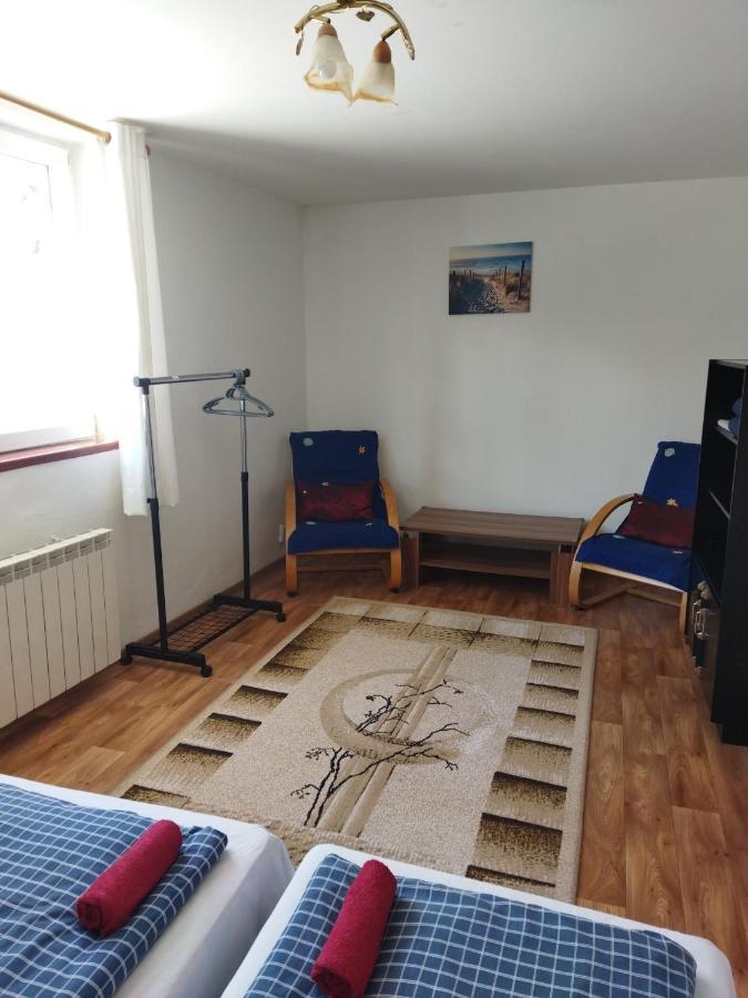 Lucky Cat Hotel Nová Lesná Екстериор снимка