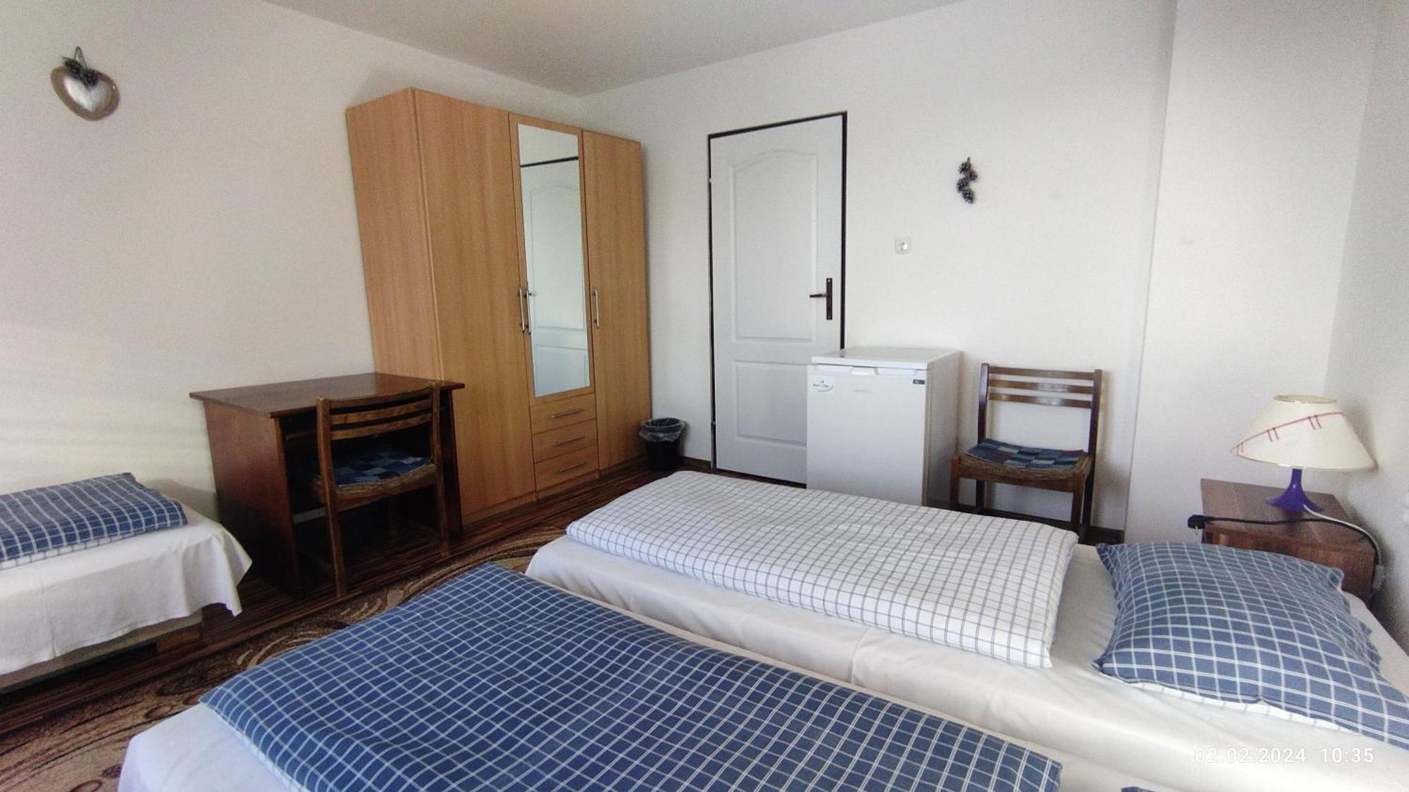Lucky Cat Hotel Nová Lesná Екстериор снимка